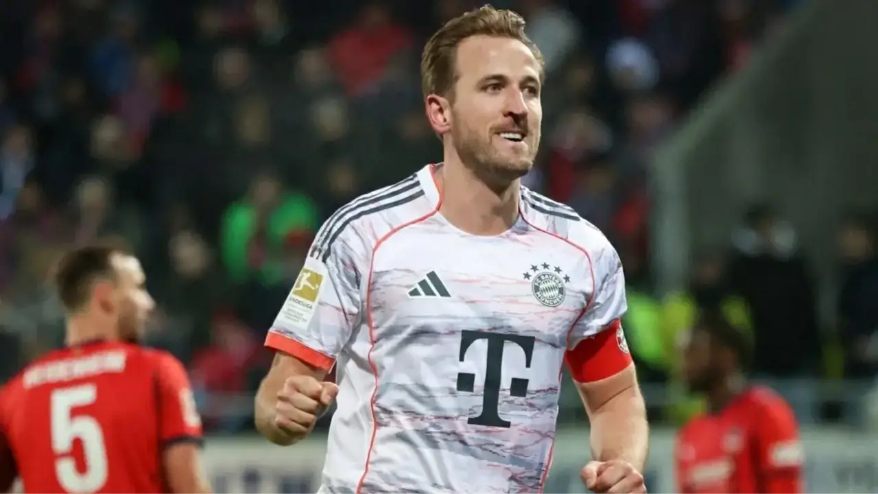 Harry Kane lập kỷ lục trong ngày Bayern Munich đại thắng 